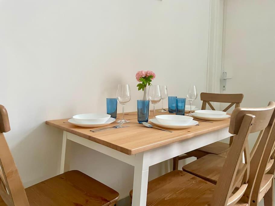 Ferienwohnung 15 Min To Center - Free Parking - Sunny & Quiet Wien Exterior foto
